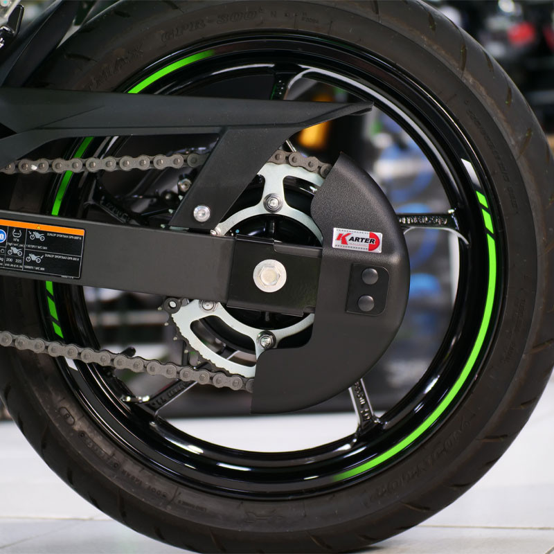 KAWASAKI KLE500 et SE à partir de 2026 - Carter de chaine NOIR satiné